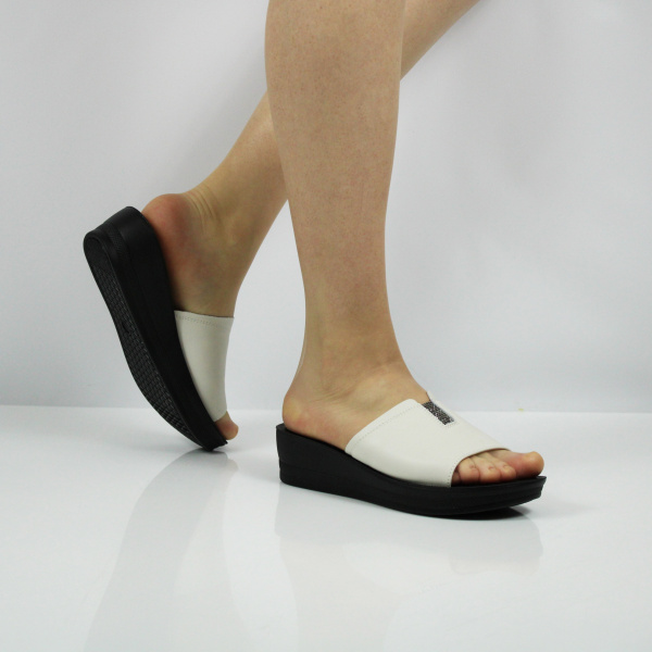 LUKME сабо на танкетке из натуральной кожи.