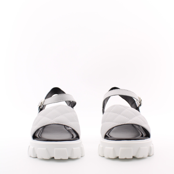 Босоножки на массивной белой подошве BONAVI