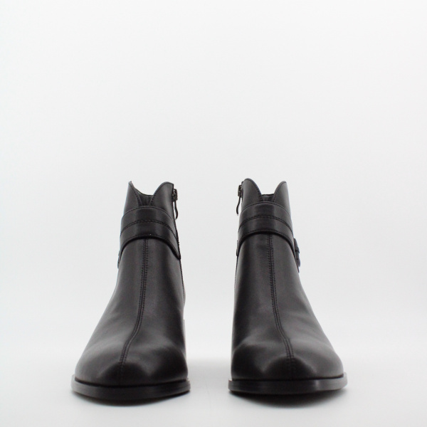 TOFA ботильоны