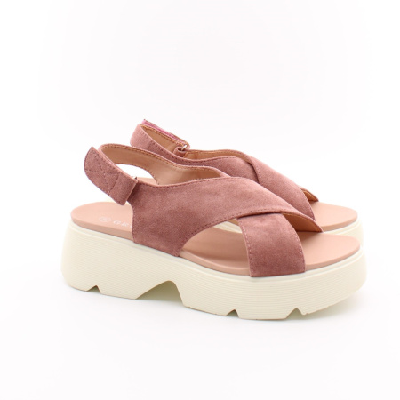 Розовые замшевые босоножки на платформе GRUNBERG
