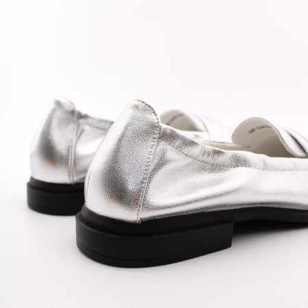 MADELLA лоферы