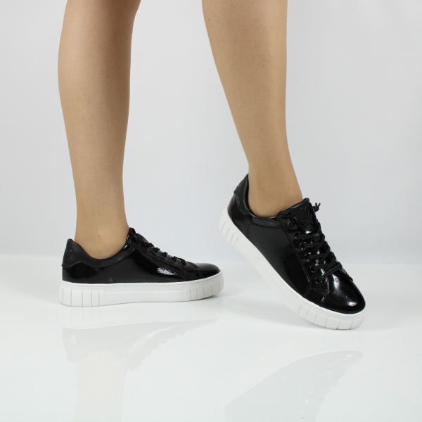 Черные лаковые кеды MARCO TOZZI