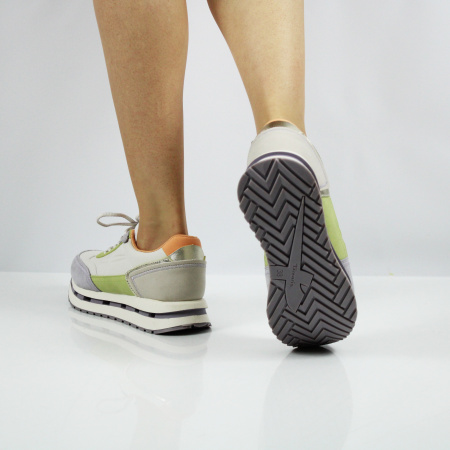 TAMARIS кроссовки