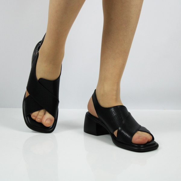 SPUR босоножки