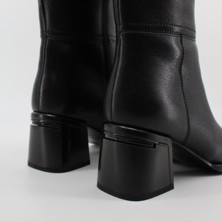 COVANI ботфорты на каблуке