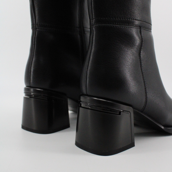 COVANI ботфорты на каблуке