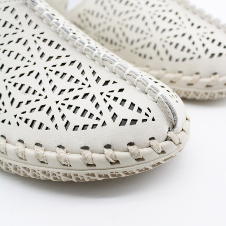 SPUR туфли - мягкие, комфортные