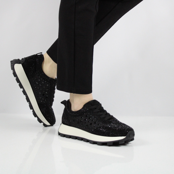  SPUR кроссовки с крупными камнями