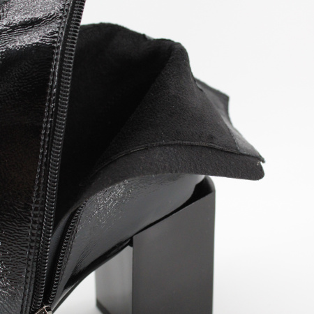 TOFA лаковые ботильоны