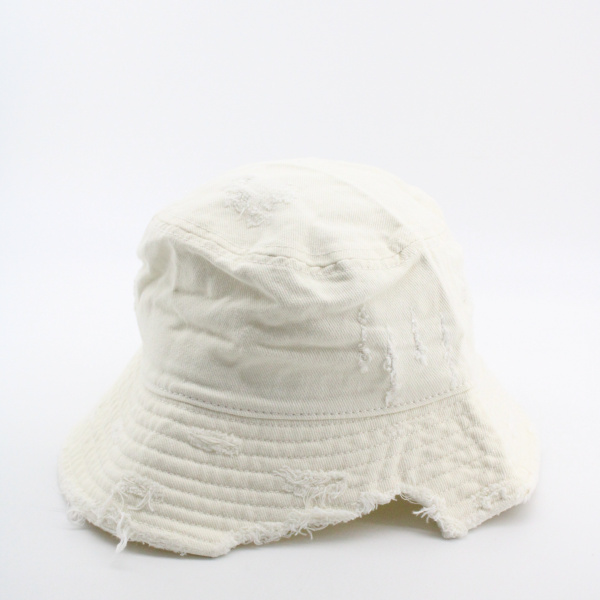 BADEN панама молочного цвета