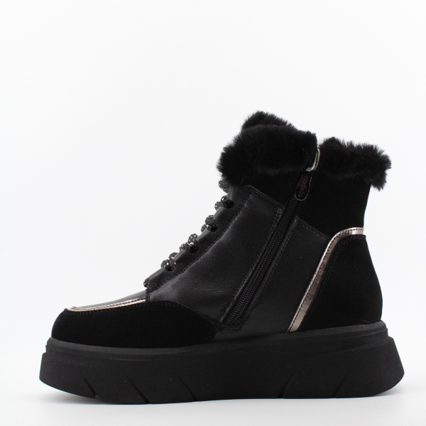 MADELLA зимние ботинки с опушкой