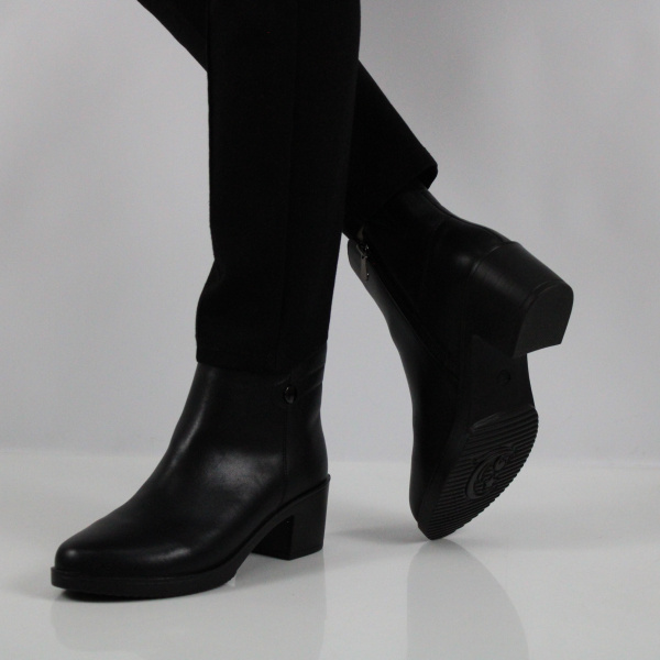 LUKME ботильоны