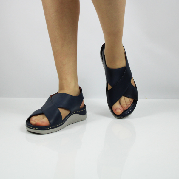 SPUR сандалии