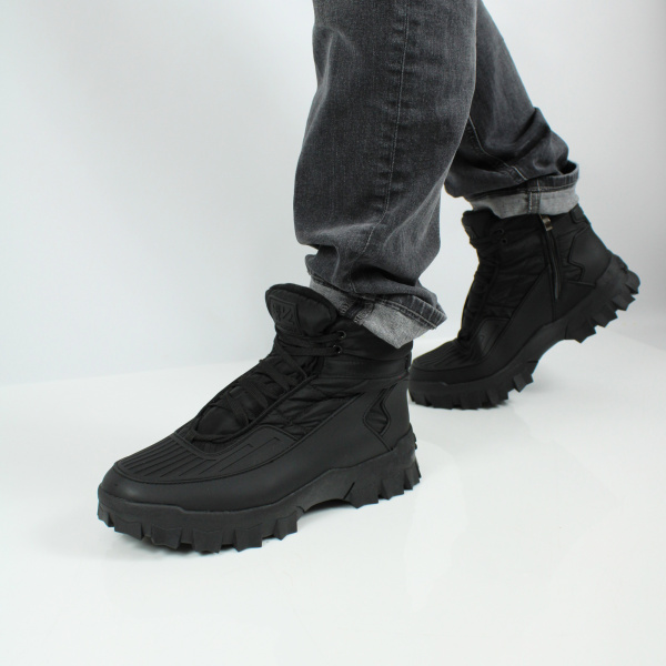 CROSBY кроссовки