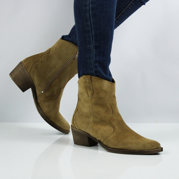 TAMARIS полусапоги - казаки