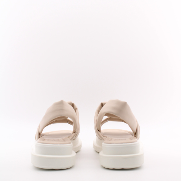 Босоножки MADELLA