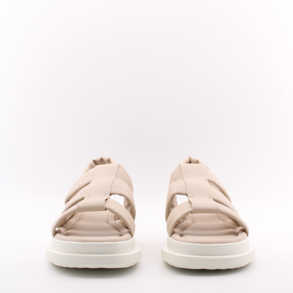 Босоножки MADELLA