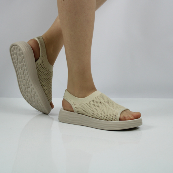 SPUR сандалии текстильные