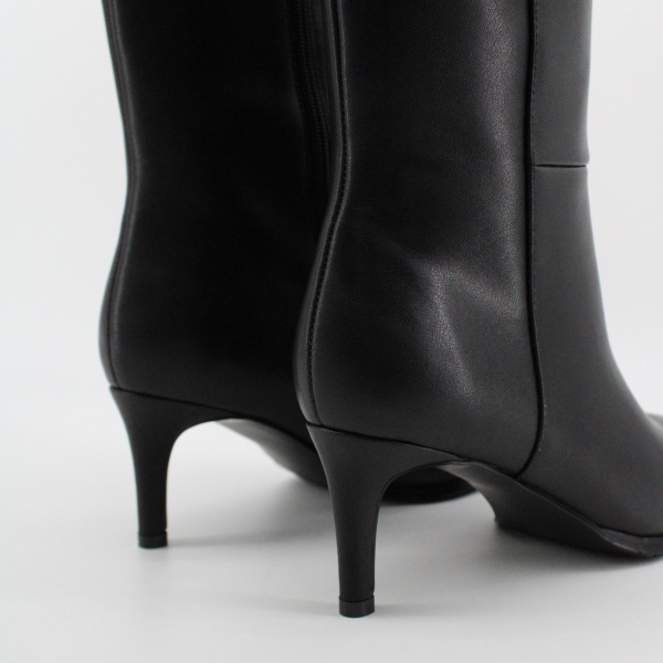 MADELLA сапоги на каблуке