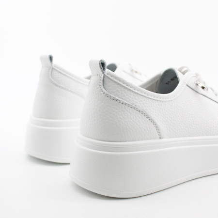 LUKME белые кожаные кеды