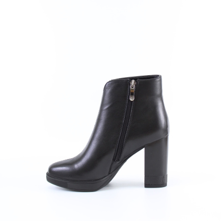 Ботильоны на высоком каблуке RESPECT