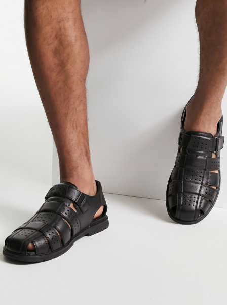 SPUR cандалии 