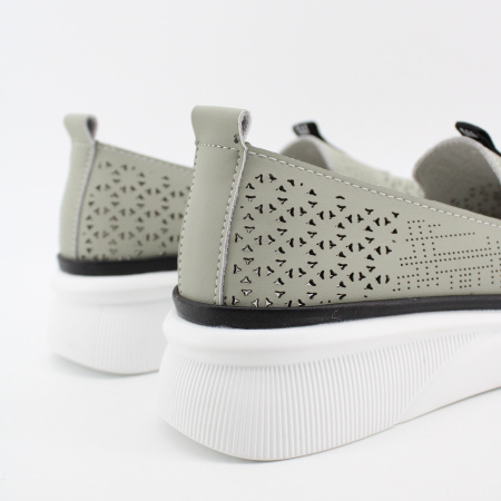 BADEN туфли с перфорацией