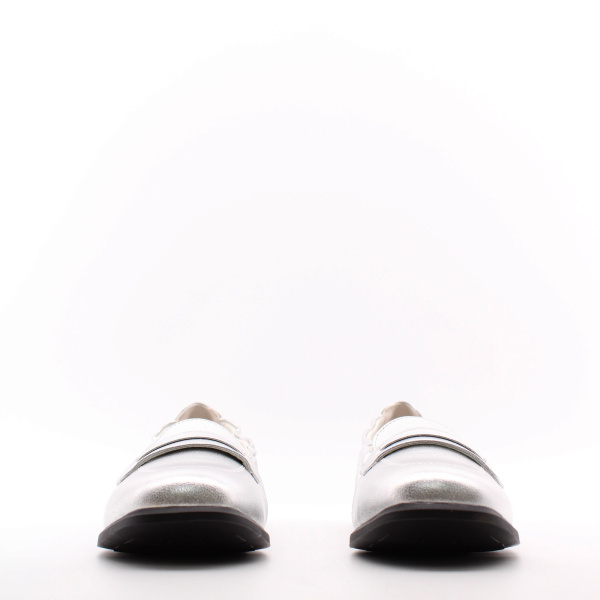 MADELLA лоферы