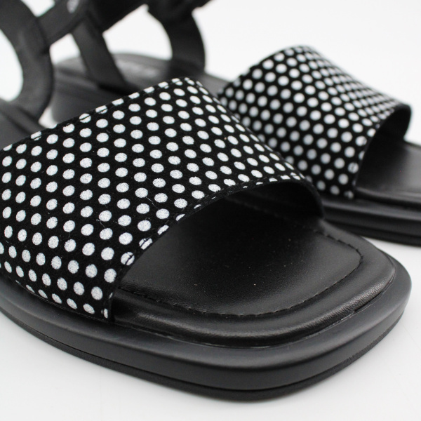 SPUR босоножки союзка в горошек