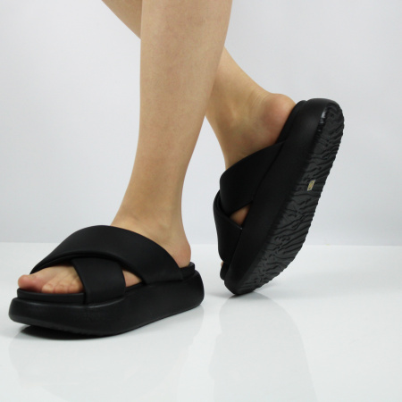 RESPECT сабо черные