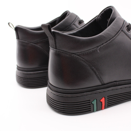 Кроссовки RESPECT