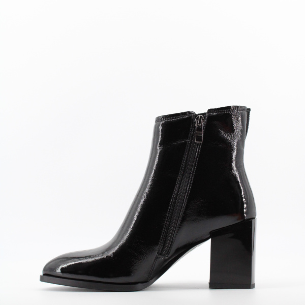 TOFA лаковые ботильоны