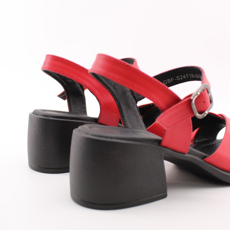 MADELLA босоножки