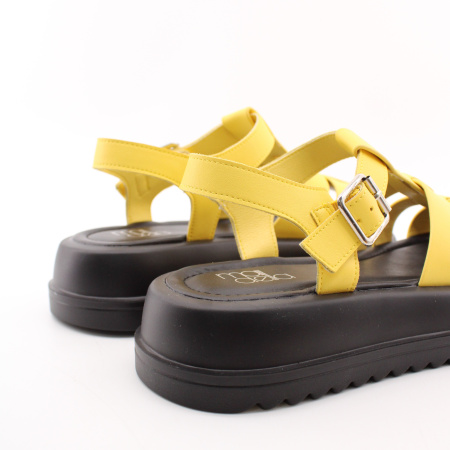 MADELLA сандалии