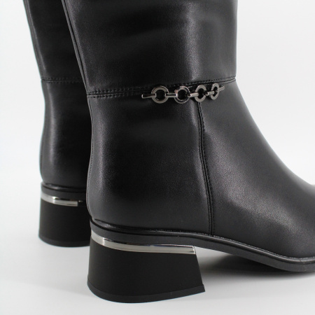 TOFA зимние сапоги на каблуке