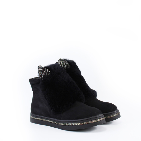 Ботинки замшевые с золотистым кантом