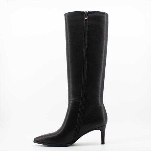 MADELLA сапоги на каблуке