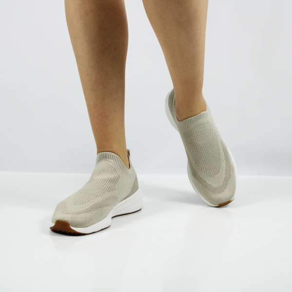 TAMARIS кроссовки