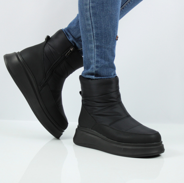 MADELLA дутики