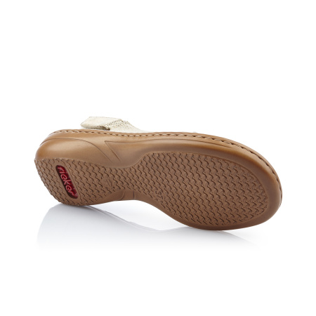 Золотистые сандалии 