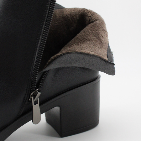 LUKME ботильоны