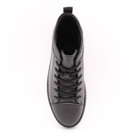 Кроссовки RESPECT