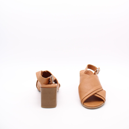 Рыжие кожаные босоножки SandM