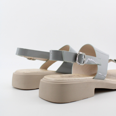 SPUR босоножки из натурального лака