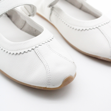 TAMARIS белые кожаные балетки