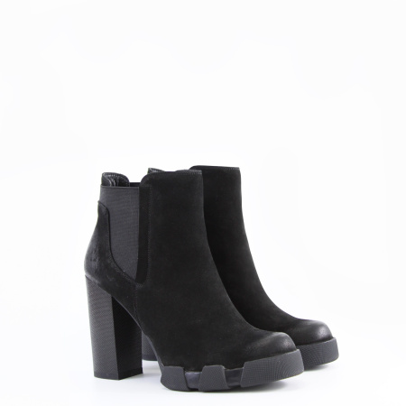 Ботильоны замшевые