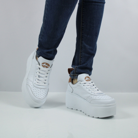 GRUNBERG кроссовки белые на высокой подошве