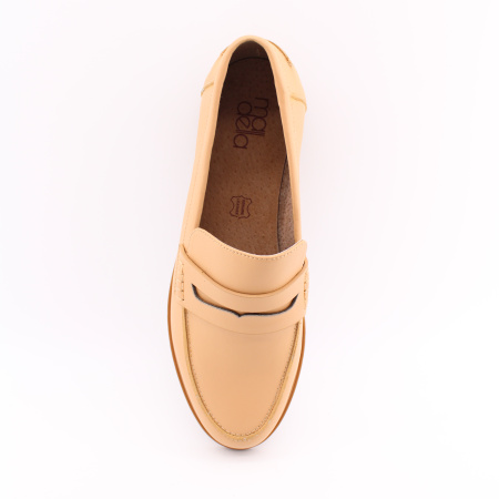 Лоферы из натуральной кожи MADELLA