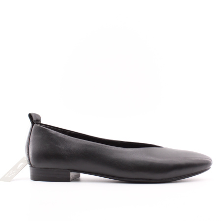 Чёрные кожаные балетки - лодочки MARCO TOZZI 