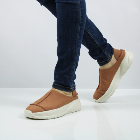 GRUNBERG розовые слипоны -нога просто отдыхает